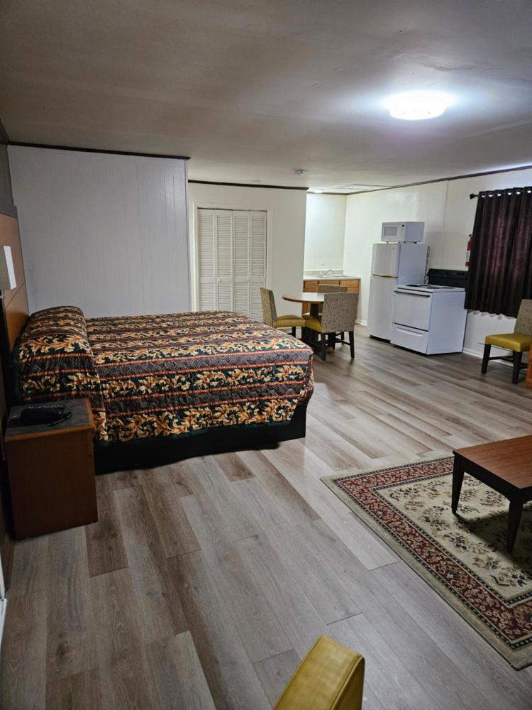 Traveler's Inn